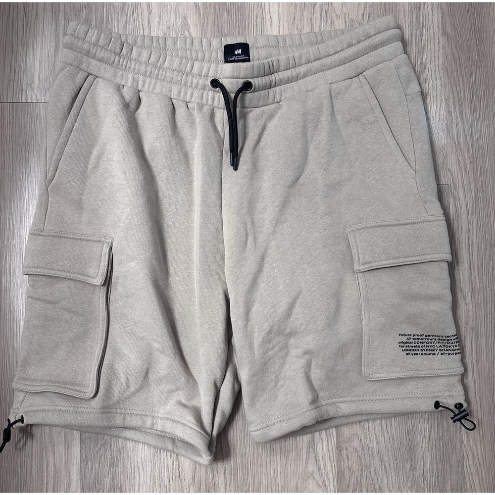 H&M Relaxed Fit Cargo Sweat Shorts - Beige/Tan - Size 2XL